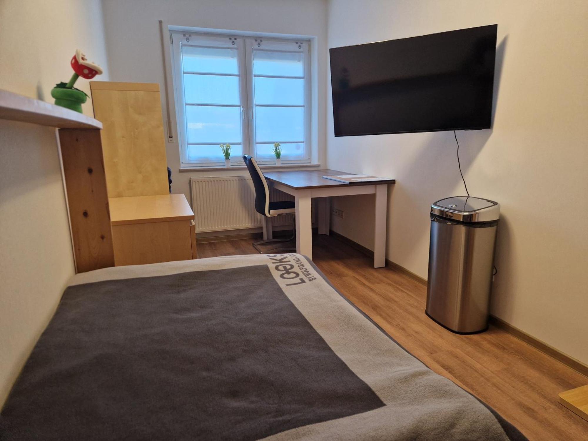 Einzelzimmer In Ruhiger Lage --- Check-In Mit Schluesselkasten Meppen Eksteriør bilde